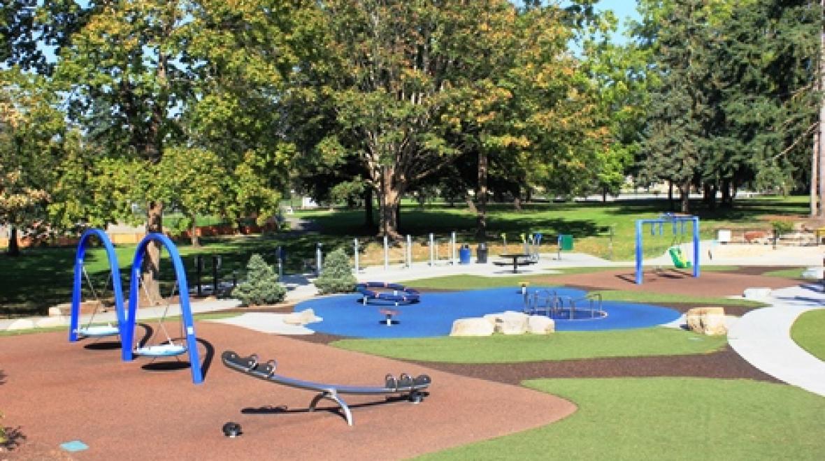 Work It Out 7 SeattleArea Parks With Exercise Equipment for GrownUps